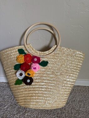 Natural Straw Tote with Crochet Flower Accents - Unbranded